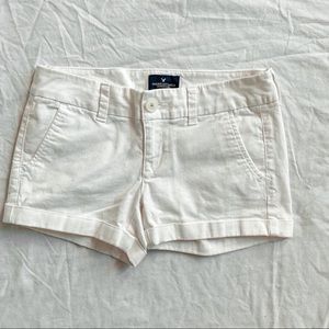 American Eagle white shorts